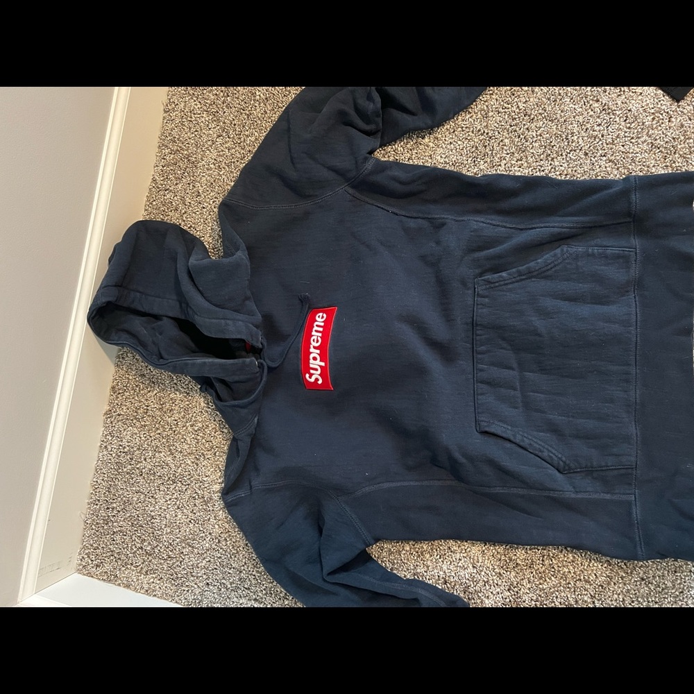 Supreme Sweatshirt